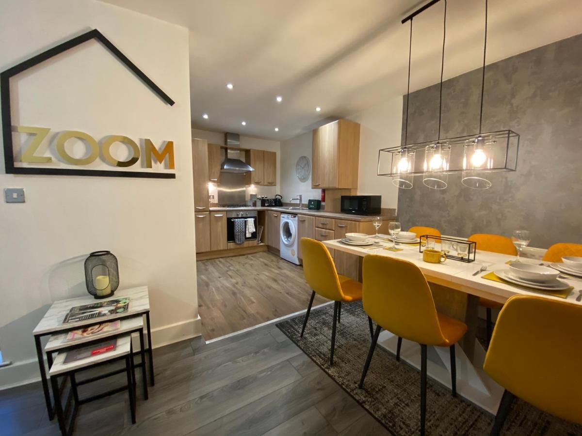 Luxe Place - Netflix & Workspace For 6 Birmingham Kültér fotó